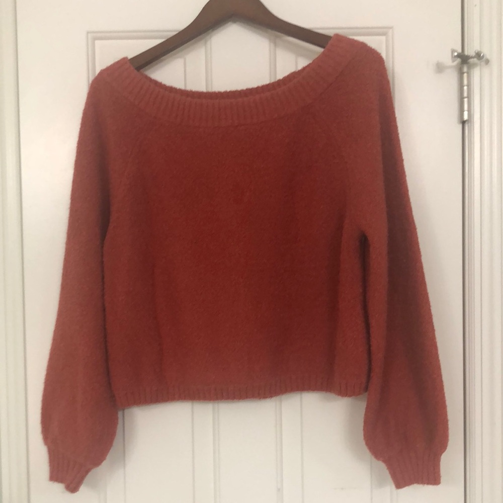 Hollister Sweater Size Small